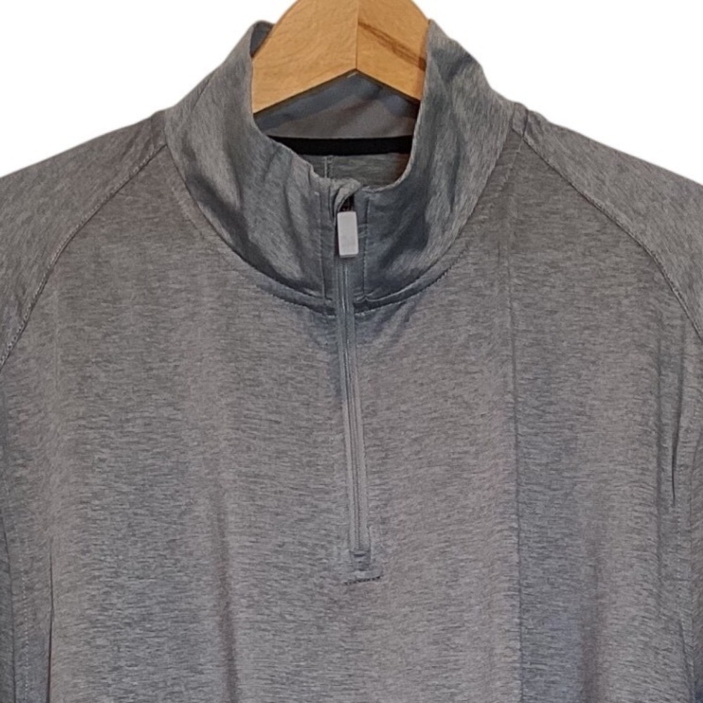 Jos A Bank Traveler Performance Gray Quarter 1/4 Zip Pullover Tailored Golf - XL - Picture 2 of 6
